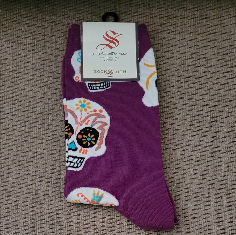 SOCK SMITH WOMEN'S GRAPHIC SUGAR SKULL SOCKS